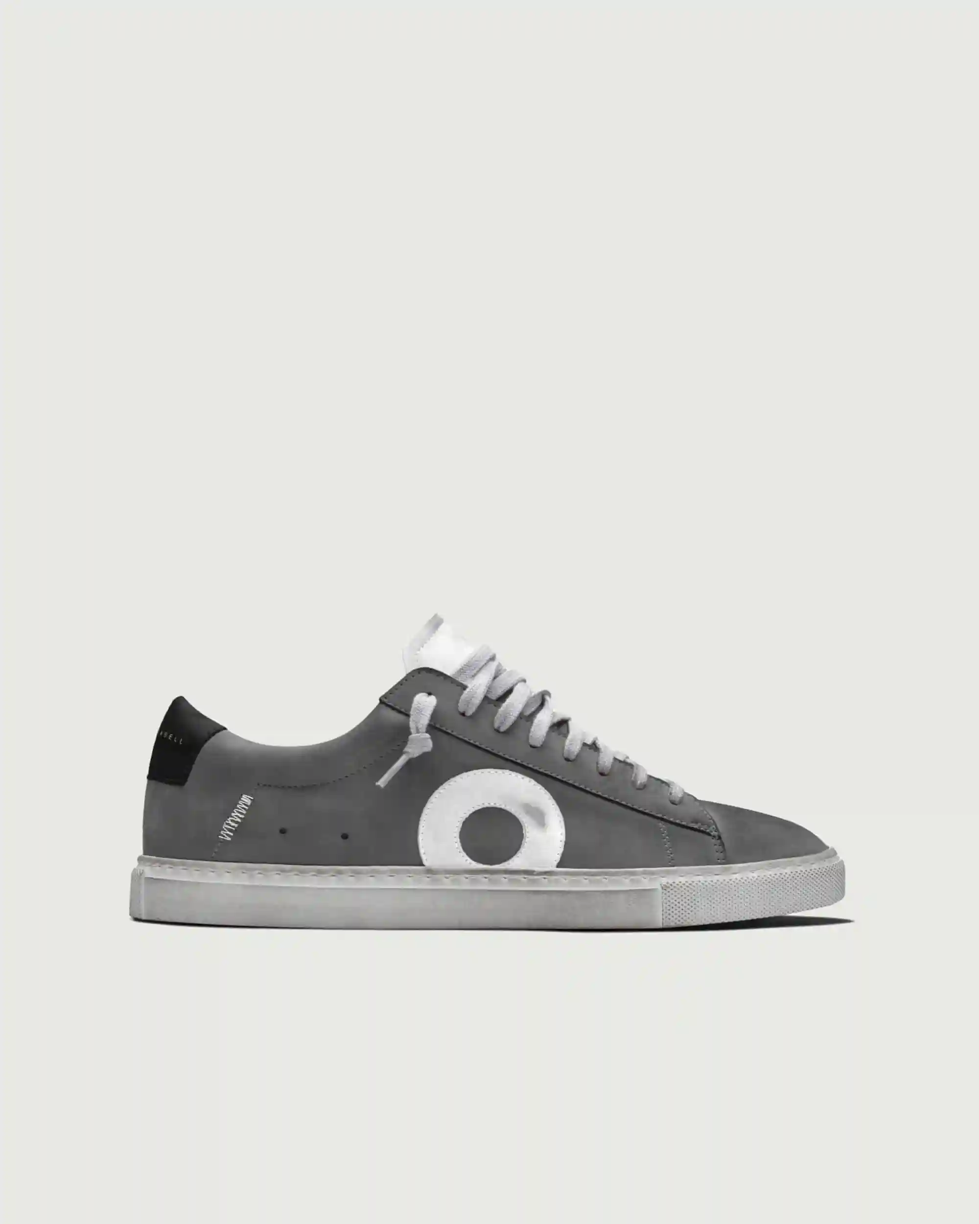 Low 1 | Smoke