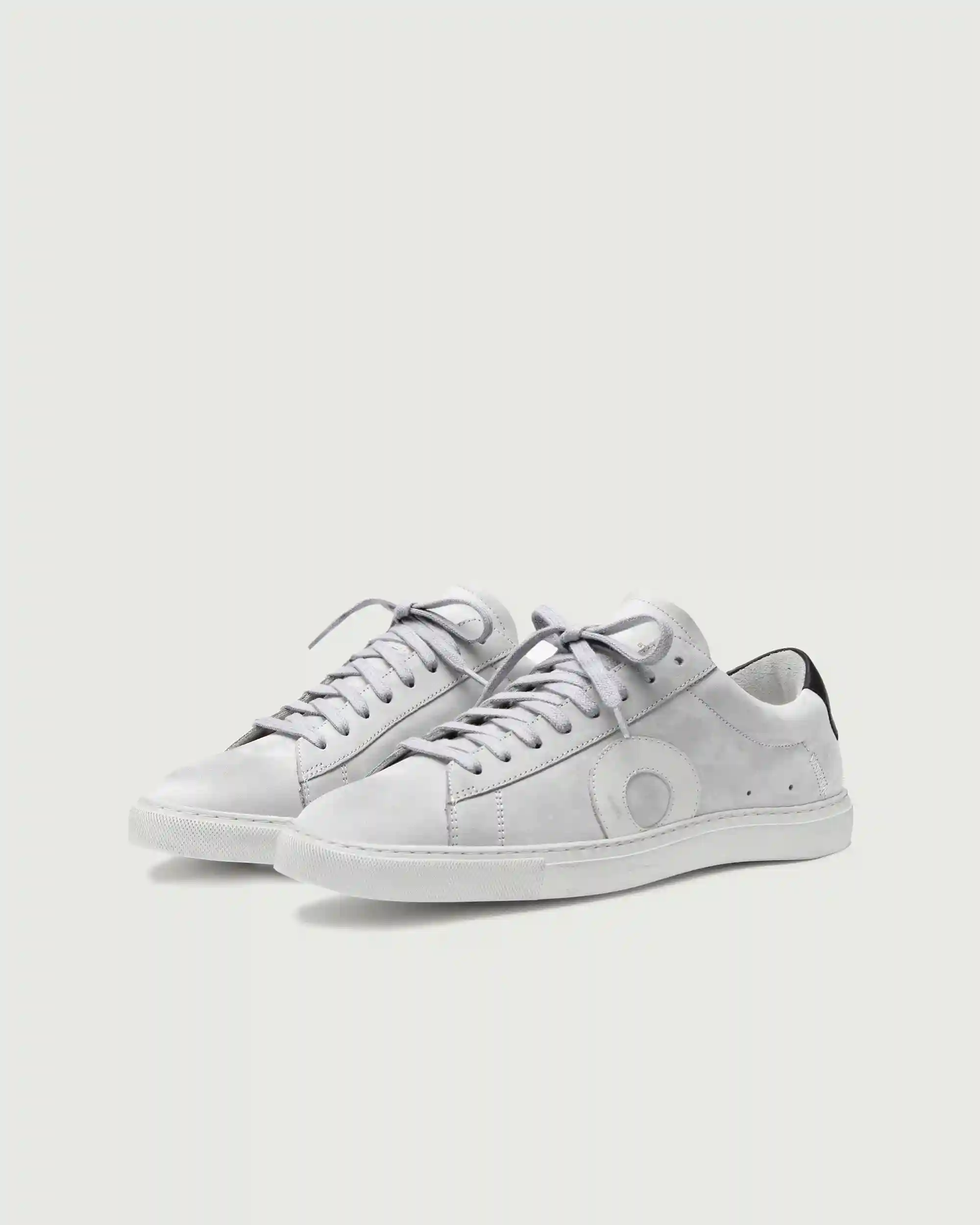 Alternative view of Low 1 | Marshmallow