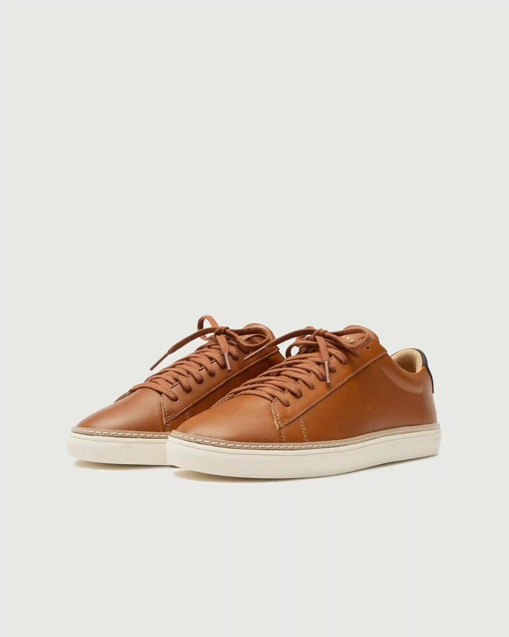 Alternative view of Low 1 Pro | Chestnut
