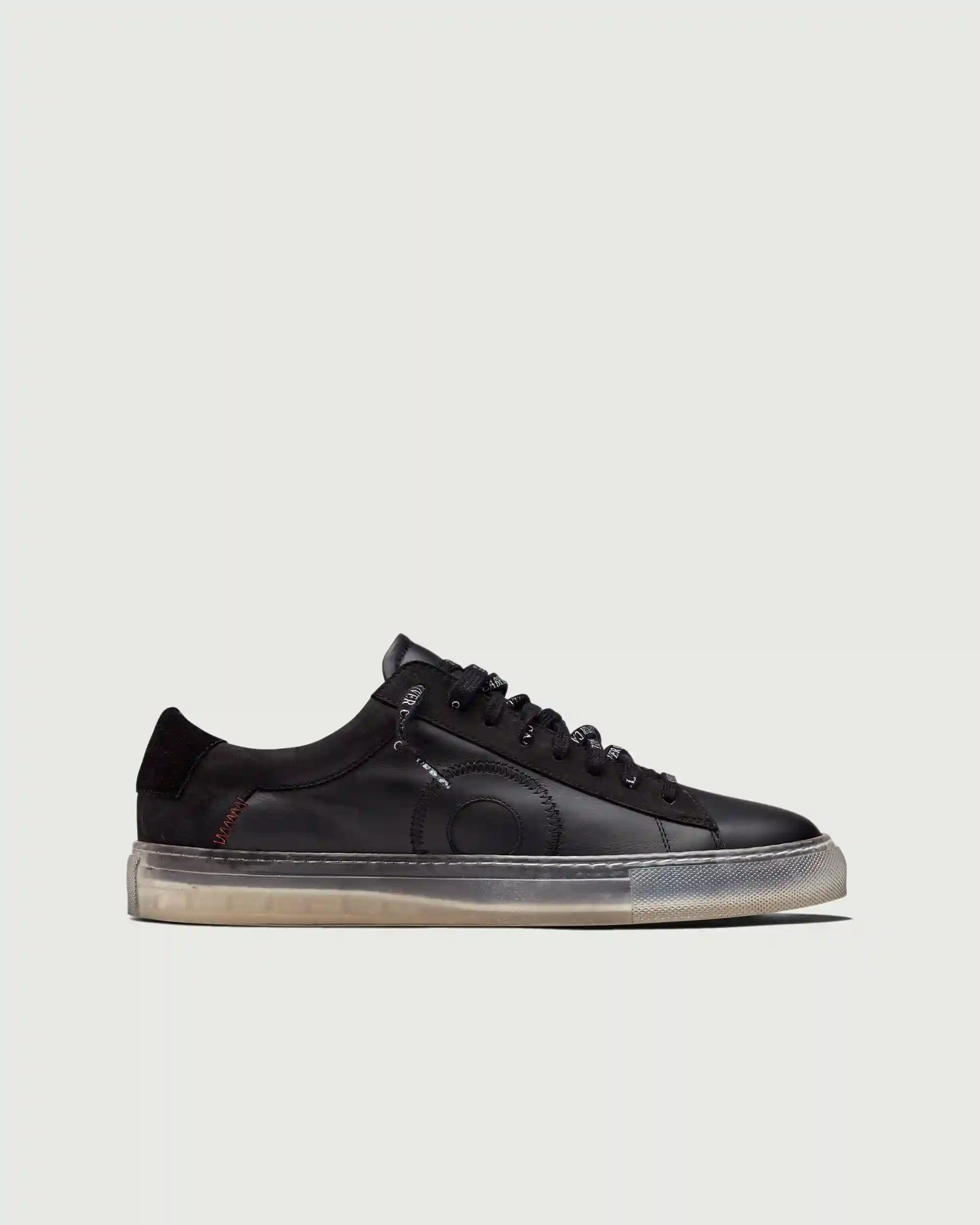 Low 1 | Black Ghost