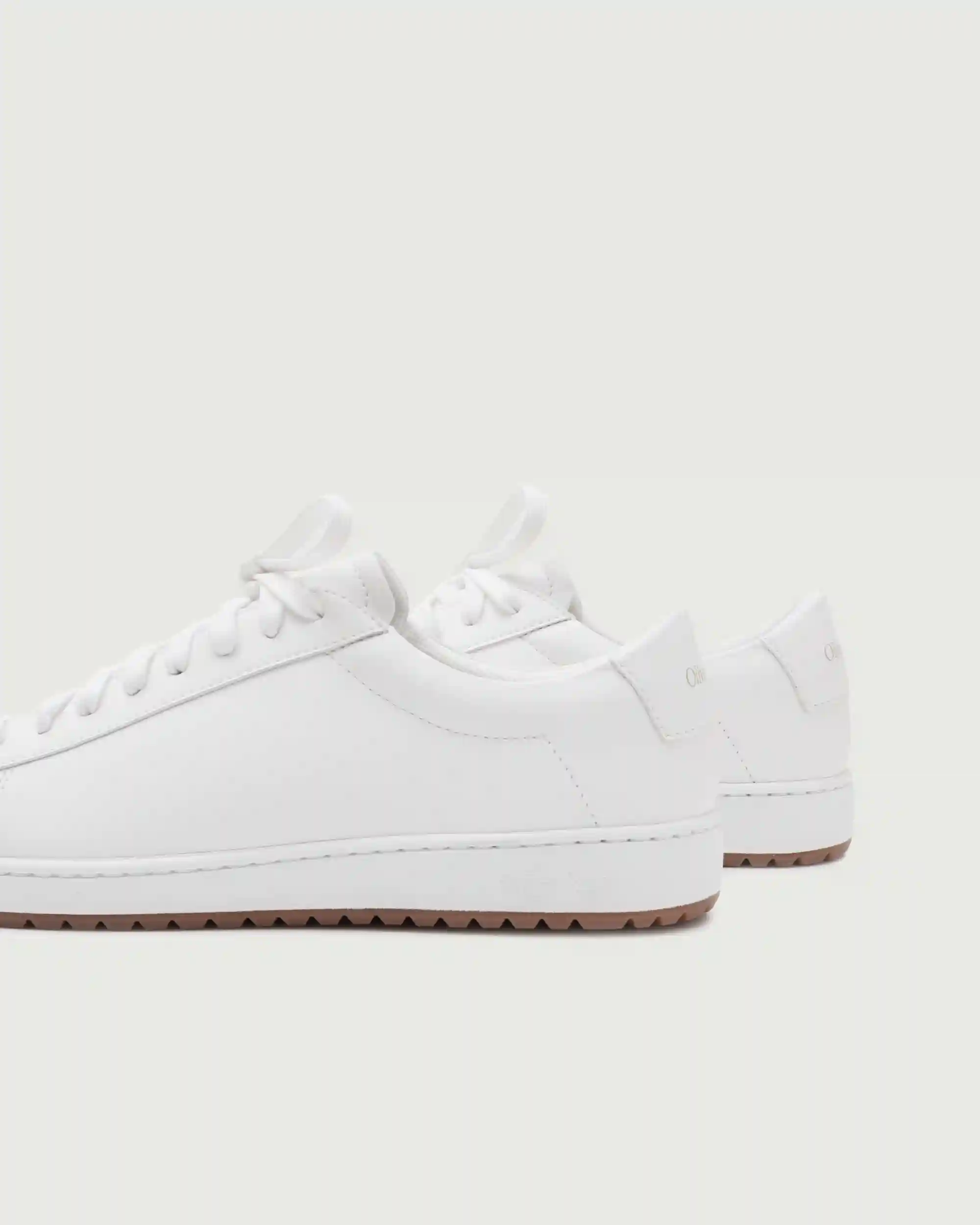 Low 1 Golf | White Gum - Image 3