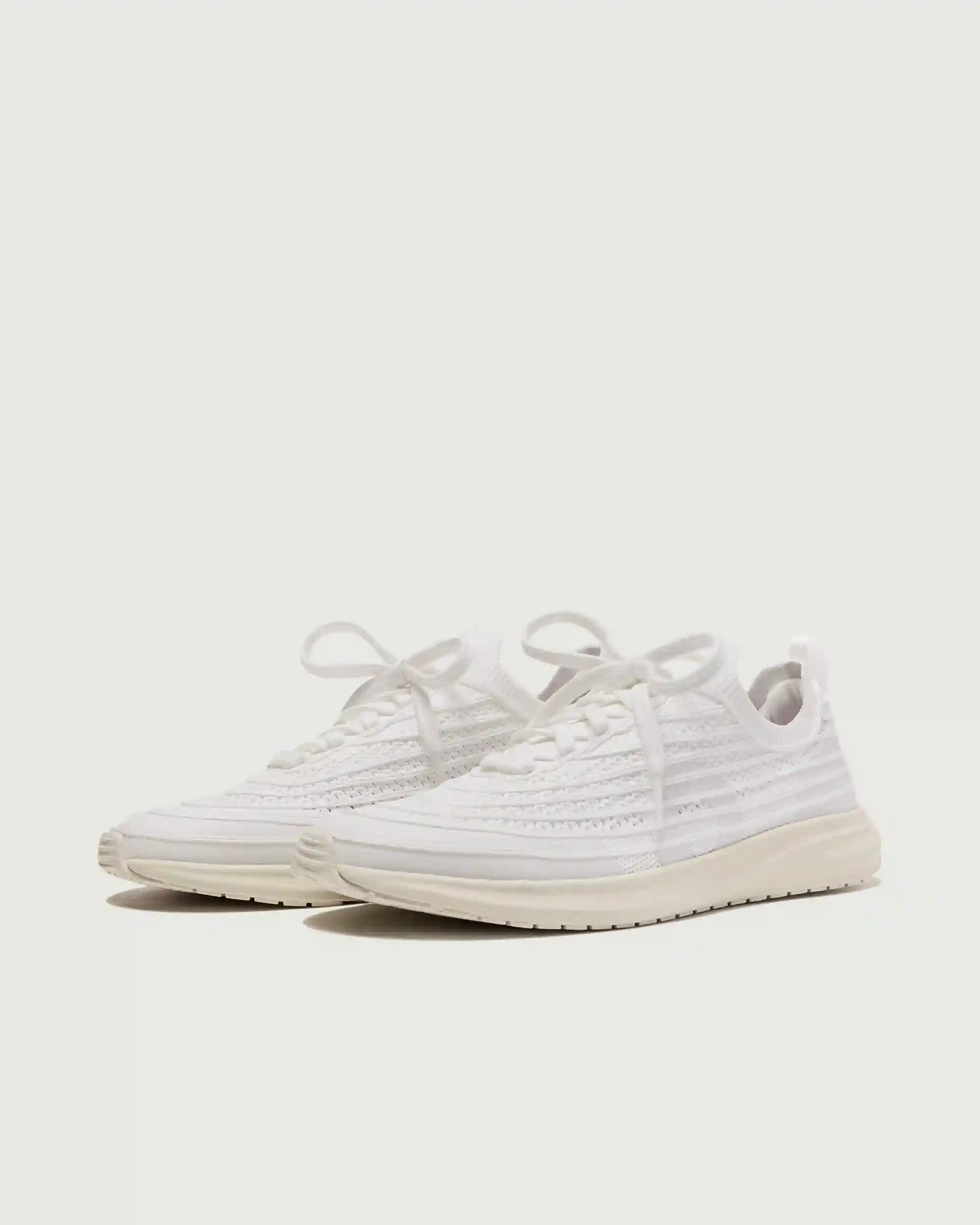 Alternative view of Form 1 | White